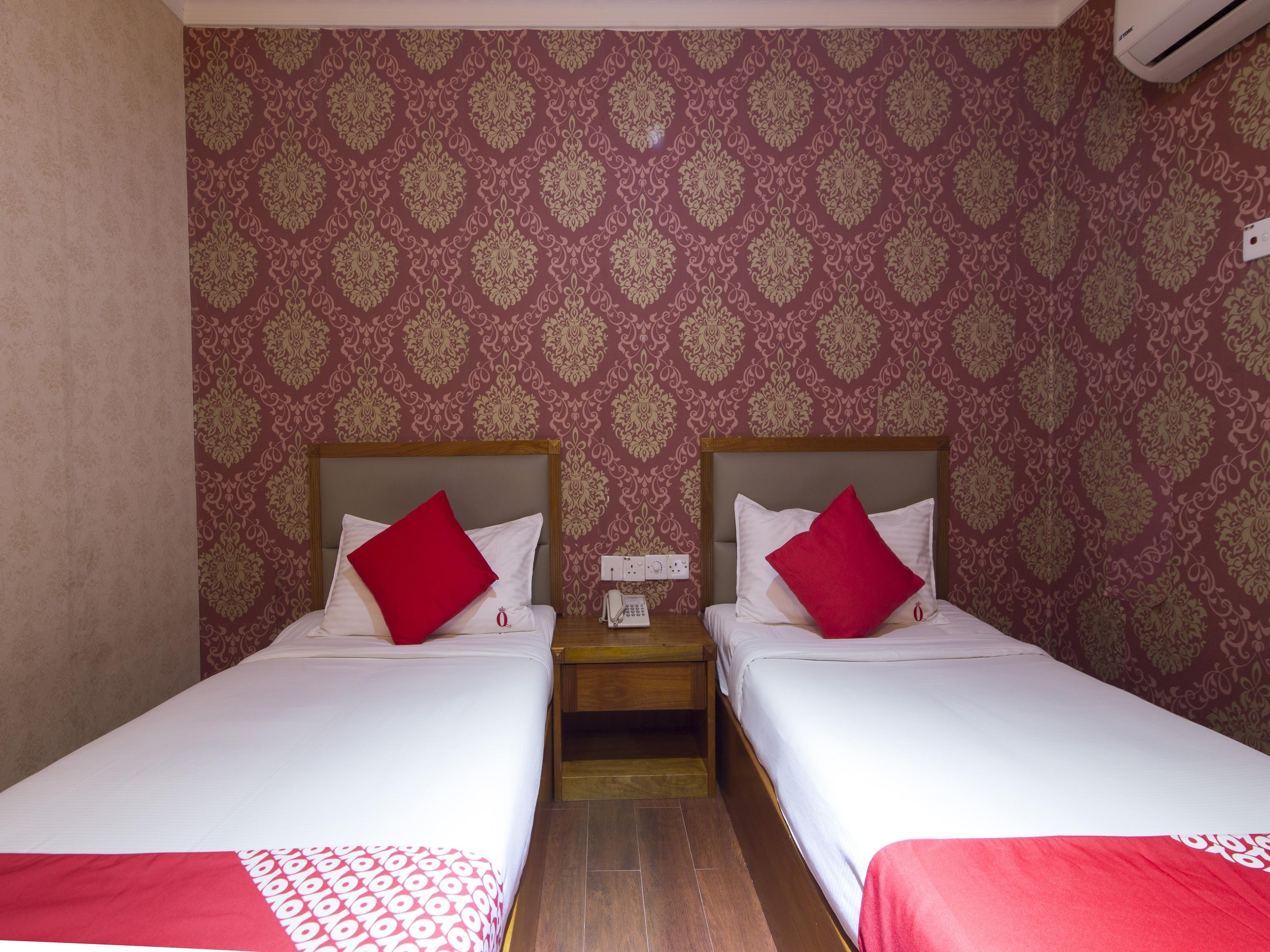 Super Oyo 998 Queen City Hotel Джорджтаун Екстер'єр фото