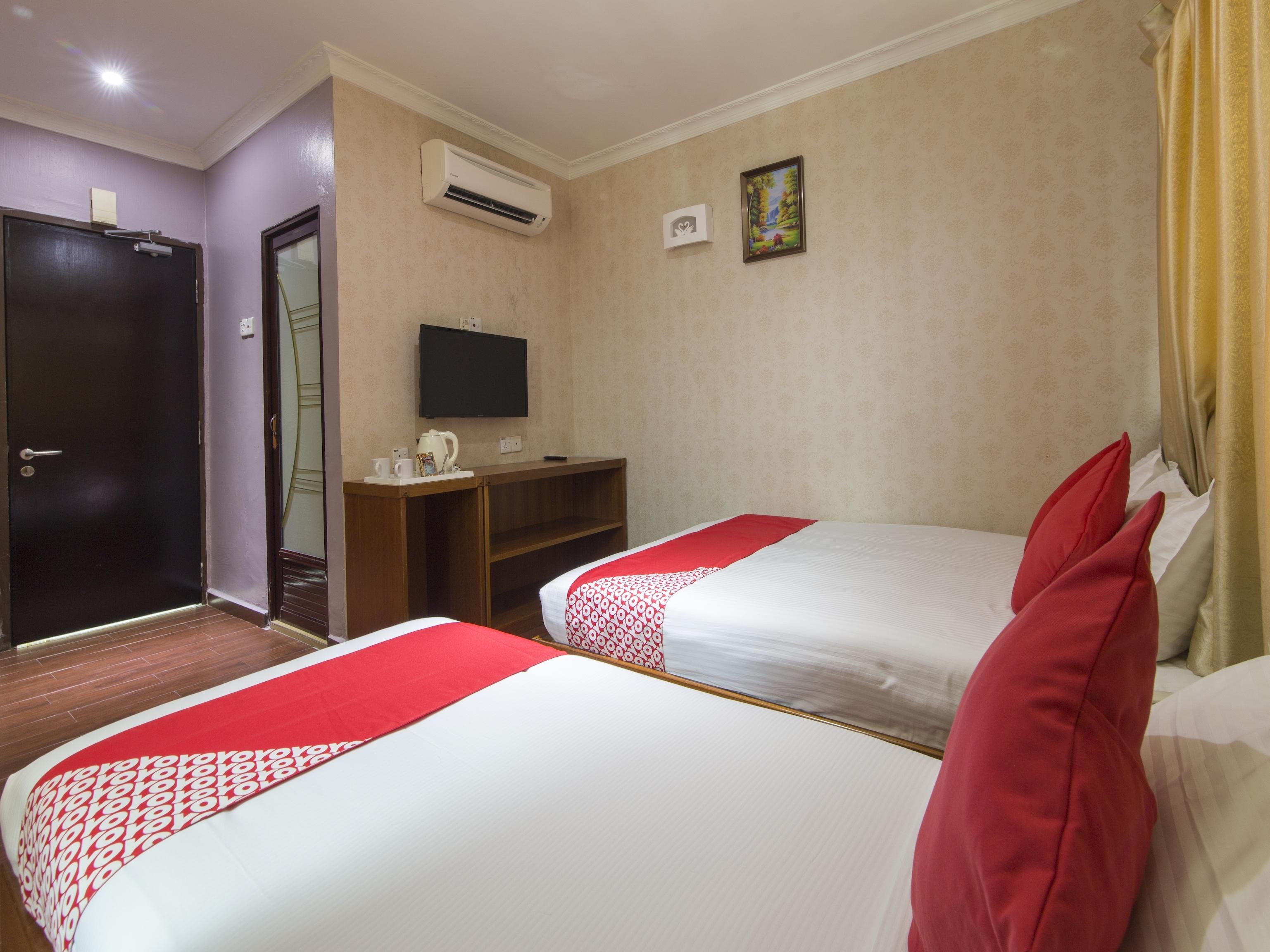 Super Oyo 998 Queen City Hotel Джорджтаун Екстер'єр фото
