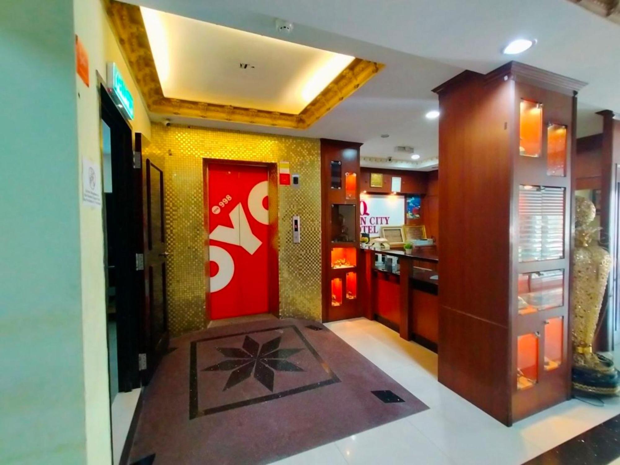 Super Oyo 998 Queen City Hotel Джорджтаун Екстер'єр фото